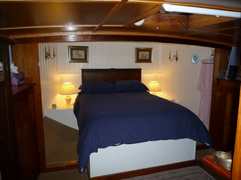 Aft 
cabin
